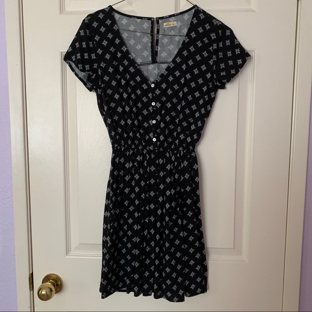 Hollister Black Printed Short Sleeve Dress Size XS